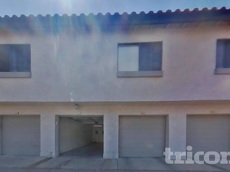 19820 N 13th Ave #221 — Photo 14