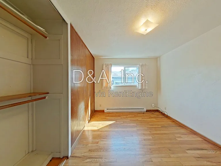 731 NW 15th St — Photo 5