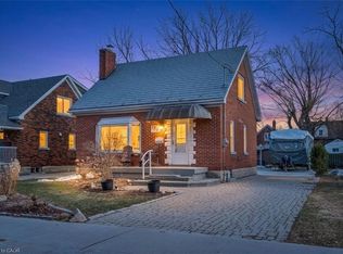 129 Talbot St, Kitchener, ON N2M2B2