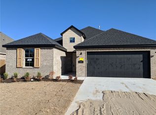 4209 SW Layton Rd, Bentonville, AR 72712