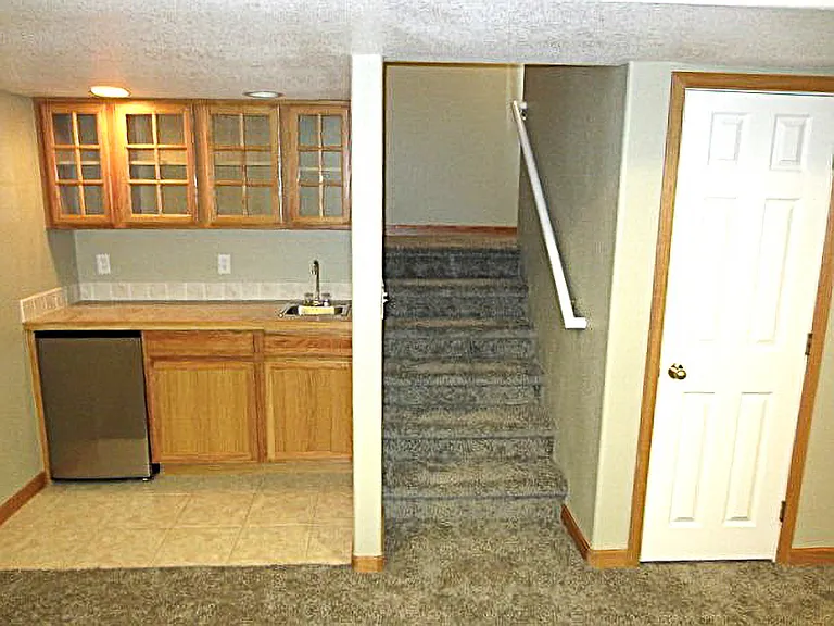 985 Winona Cir — Photo 19