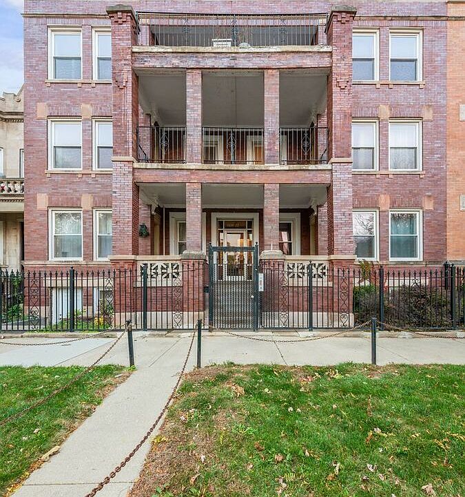 1st image of 5322 S Michigan Ave APT 2S