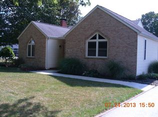 719 S Hawthorne Dr, Muncie, IN 47304