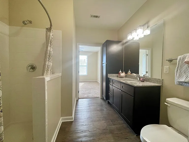 Villas on Wallace Road — Photo 17