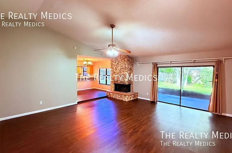 481 Timberwood Trl — Photo 24