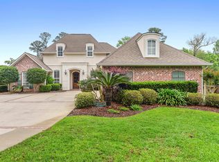 403 Rue Chateauguay, Ocean Springs, MS 39564