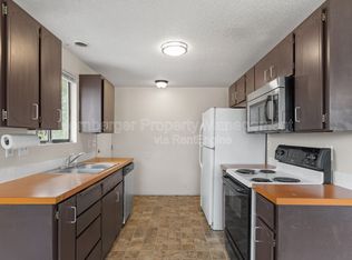 911 E Bridgeport Ave #A, Spokane, WA 99207