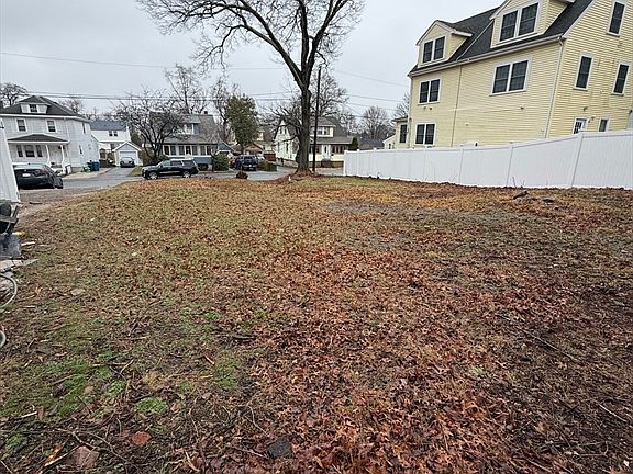 4th image of 7 Waldo St