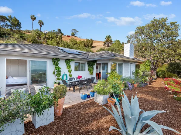 31 Celine Dr, Santa Barbara, CA 93105