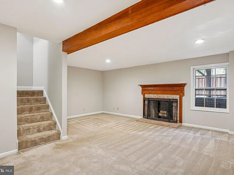 2917 Village Spring Ln — Photo 29