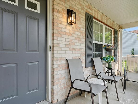 2nd image of 232 Laurel Glen Dr