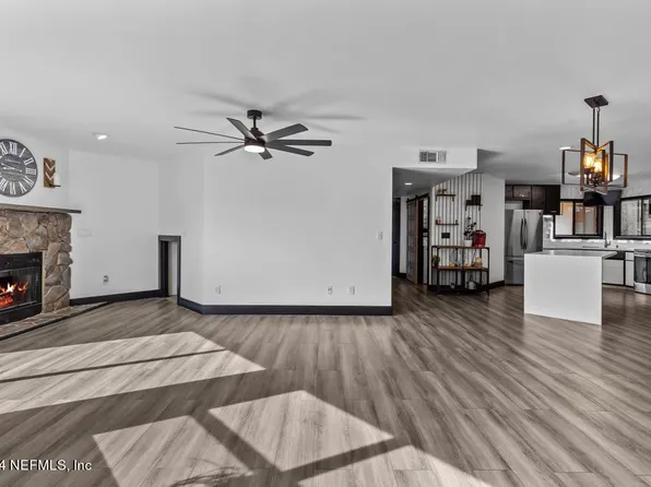 10050 S ROMAINE Circle, Jacksonville, FL 32225