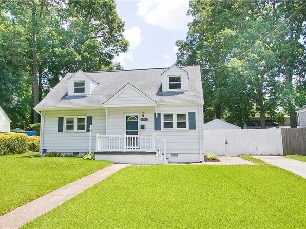 8242 Redwood Cir, Norfolk, VA 23518