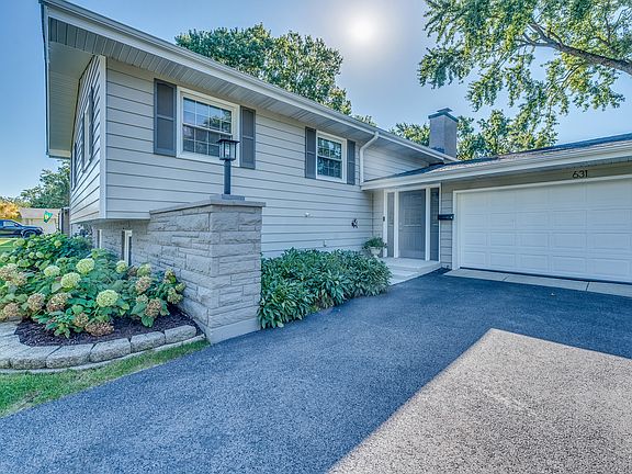 4th image of 631 Smith Rd