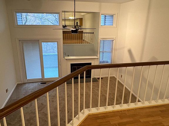 3rd image of 4203 Claremont Ct