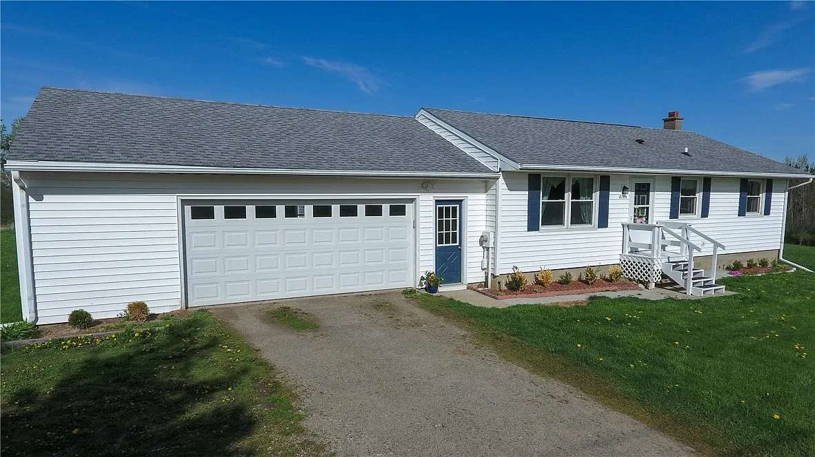 8784 Bailey Hill Rd photo 1
