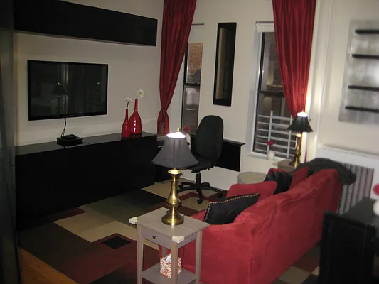 Rented by Magnone Real Estate | media 23