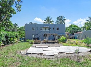 Amd Pl Griffing Biscayne, Biscayne Park, FL 33161