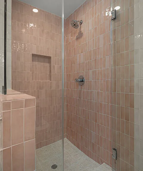 11759 Gateway Blvd — Photo 32