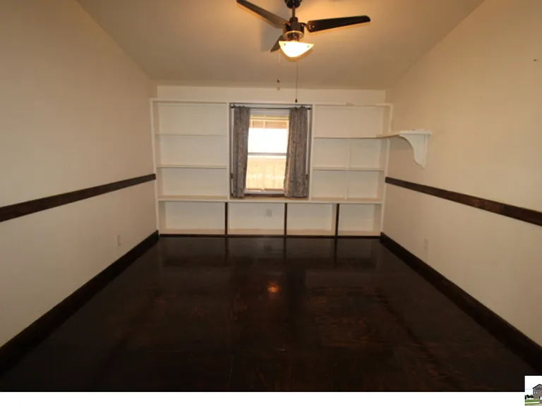 2809 Connell St — Photo 12