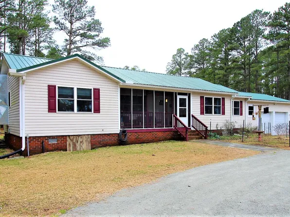 610 Spring Drive, Aurora, NC 27806