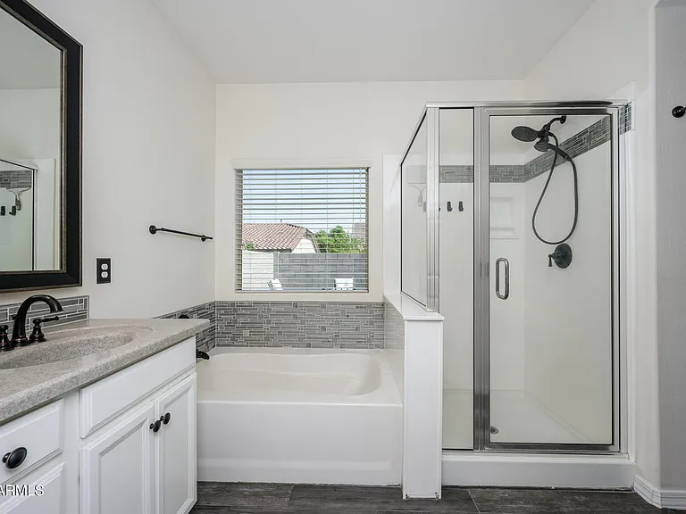 538 W Gum Tree Ave — Photo 3
