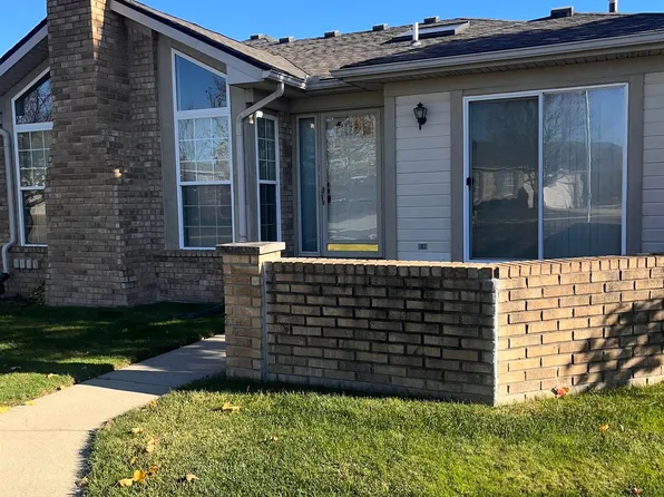 50318 Brockton Ct, Macomb, MI 48044