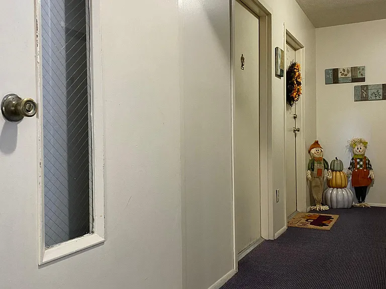 329 Ridge Point Cir #B23 — Photo 1