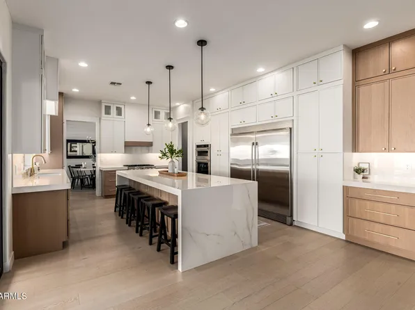 5421 S SANDSTONE Court, Gilbert, AZ 85298