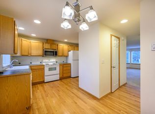 12049B 32nd Ave NE, Seattle, WA 98125