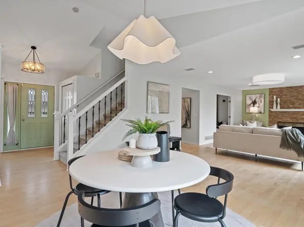 7086 Union Terrace Ln N, Maple Grove, MN 55369