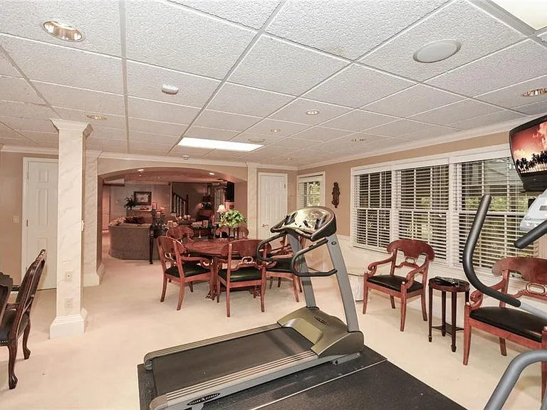1640 Lazy River Ln — Photo 79