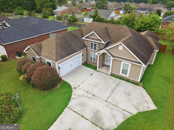 200 Saint Augustine Dr, Bonaire, GA 31005