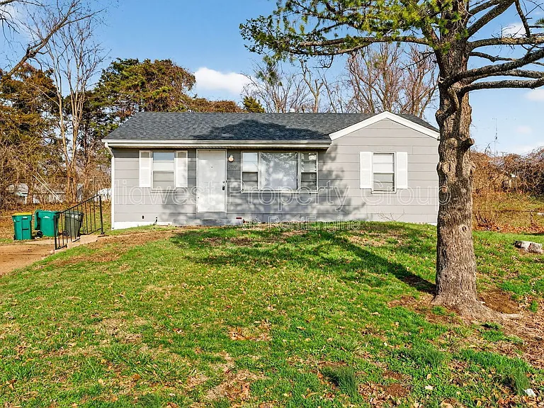 5900 Sheriton Dr — Photo 20