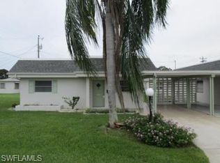 2320 Magnolia Ct, Lehigh Acres, FL 33936