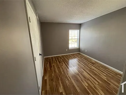 10421 Beacon Ridge Dr — Photo 23
