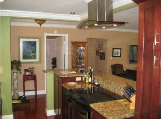 661 Gardenia Ln, Plantation, FL 33317