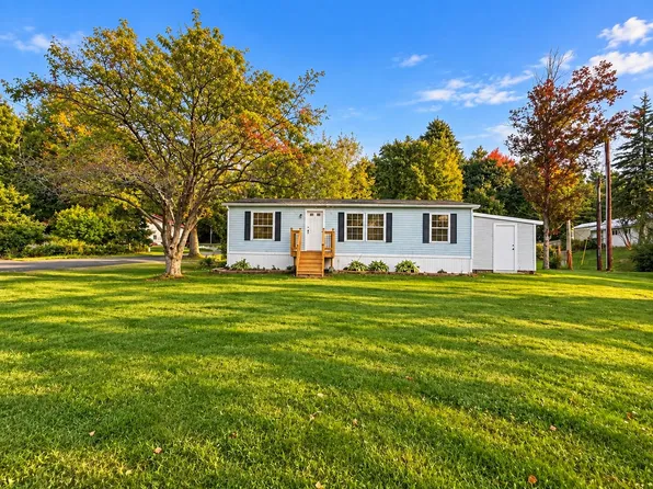 4 Morways Park #4, Charlestown, NH 03603
