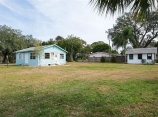 701 Vincent St, Crystal Beach, FL 34681