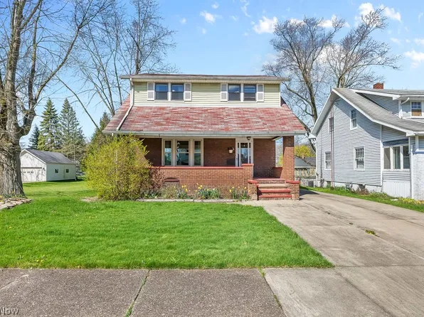 2159 Blenheim Ave, Alliance, OH 44601