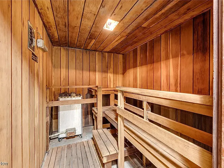 11811 Lake Ave #703 — Photo 26