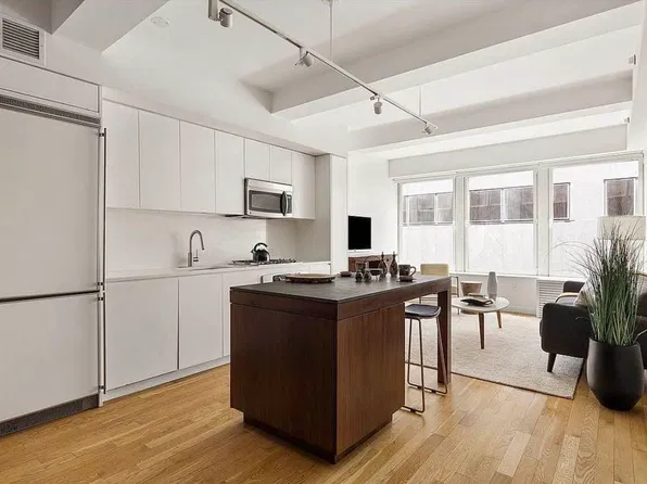 90 William Street #6E, photo 2