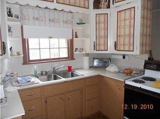 560 Ridgewood Dr, Fredericktown, PA 15333