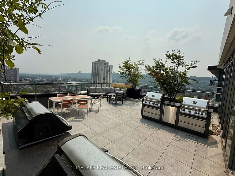 212 King William St #603 — Photo 30