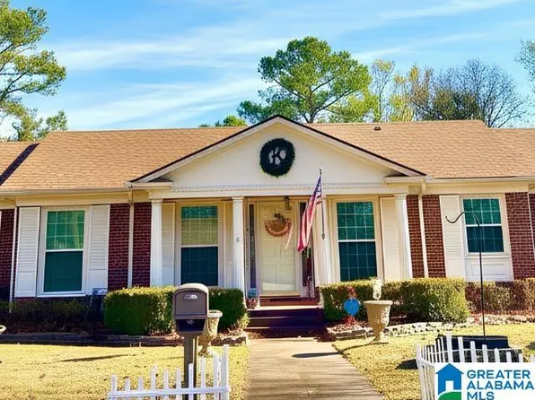 1213 Vine St, Anniston, AL 36207
