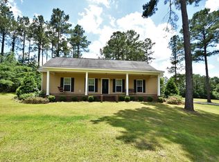 2439 N County Road 69, Hartford, AL 36344