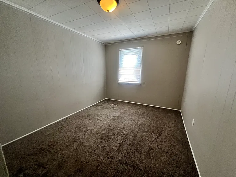 149 N West St #2 — Photo 15