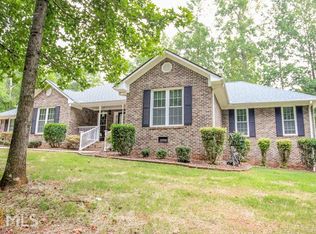 136 Elias Hayes Rd, Hoschton, GA 30548