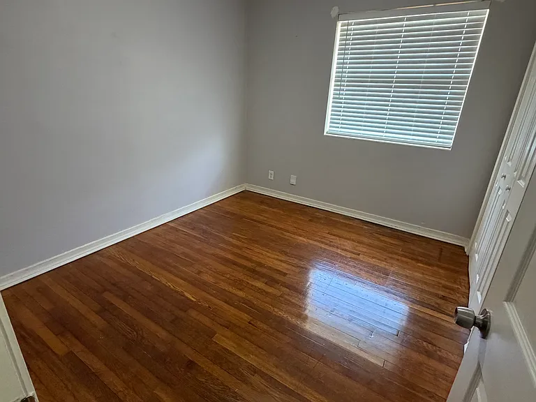 4819 Homecrest Cir — Photo 10