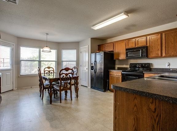 4th image of 3925 Temecula Creek Trl